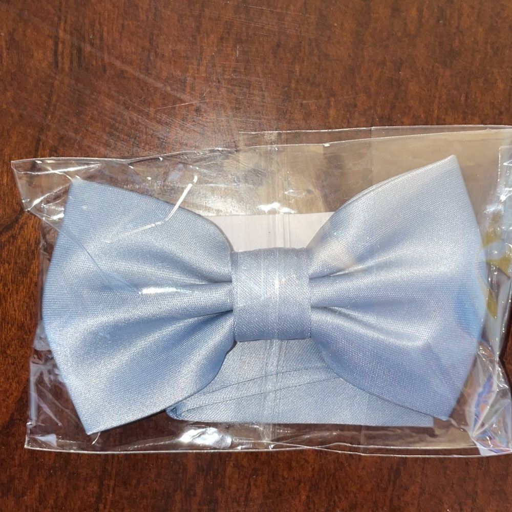 Brand New Dusty Blue Bou Bow Ties
